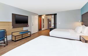 Tru By Hilton Comstock Park Grand Rapids