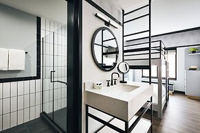 Kinley Chattanooga Southside, a Tribute Portfolio Hotel