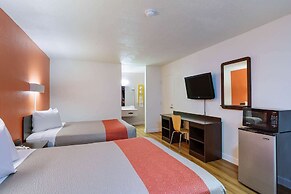 Studio 6 Gainesville, FL