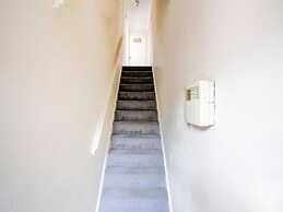 Rustic Holiday Home in Birmingham near Motorcycle Museum