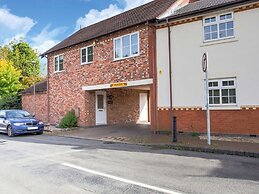Rustic Holiday Home in Birmingham near Motorcycle Museum
