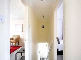 Rustic Holiday Home in Birmingham near Motorcycle Museum