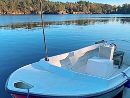 6 Person Holiday Home in Hosteland