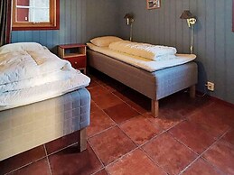 6 Person Holiday Home in Hosteland