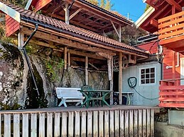 6 Person Holiday Home in Hosteland