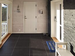 6 Person Holiday Home in Hartbakke