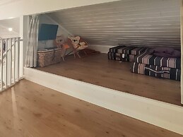 6 Person Holiday Home in Hartbakke