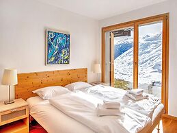 Stylish Chalet With Sauna in Heremence