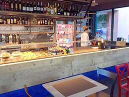 Elegant Apartment in Meina With Lake View