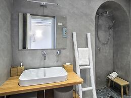 Luxurious Holiday Home in Acireale with Hot Tub