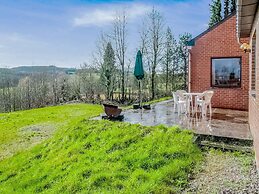 Quiet Valley View Retreat