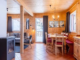 Chalet in Dachstein West With Shared Pool