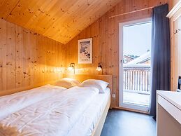 Chalet in Dachstein West With Shared Pool