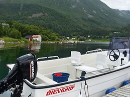 4 Person Holiday Home in Brattvag