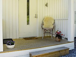 4 Person Holiday Home in Brattvag