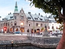 4 Person Holiday Home in Brattvag