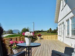 4 Person Holiday Home in Brattvag