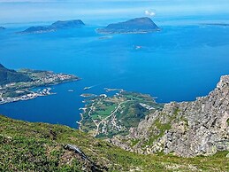 4 Person Holiday Home in Brattvag