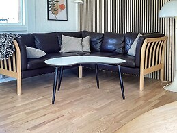 6 Person Holiday Home in Hals