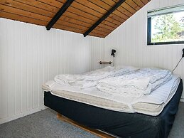 Secluded Oasis by Kvie Lake-by Traum