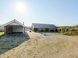 6 Person Holiday Home in Tarm