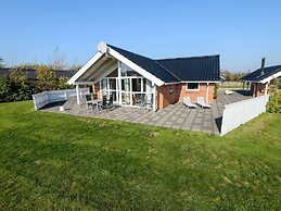 6 Person Holiday Home in Tarm