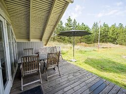 Charming Cottage Retreat-by Traum