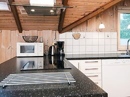 Charming Cottage Retreat-by Traum