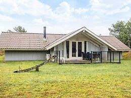 Charming Cottage Retreat-by Traum