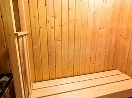 Charming Cottage Retreat-by Traum