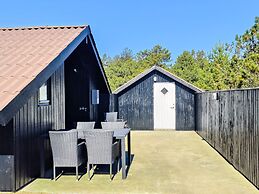 Charming Cottage Retreat-by Traum