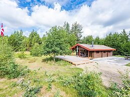 6 Person Holiday Home in Oksbøl