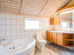 7 Person Holiday Home in Oksbol