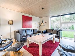 5 Person Holiday Home in Blavand