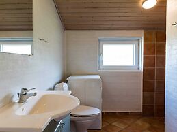 6 Person Holiday Home in Blavand