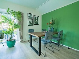 Modern Chalet With Dishwasher, Near Utrecht