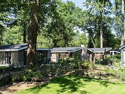 Modern Chalet With Dishwasher, Near Utrecht