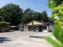 Modern Chalet With Dishwasher, Near Utrecht