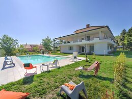 Beachside Apartment in Tavullia