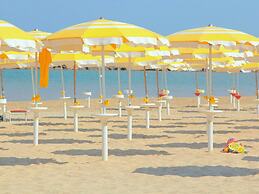 Beachside Apartment in Tavullia