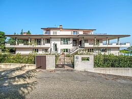Beachside Apartment in Tavullia