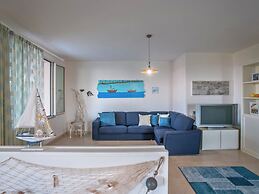 Beachside Apartment in Tavullia