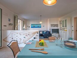 Beachside Apartment in Tavullia