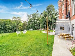 Castle With Wellness and Zipline