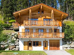 Unique Holiday Home in Vex With Sauna
