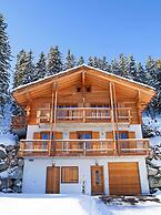 Unique Holiday Home in Vex With Sauna