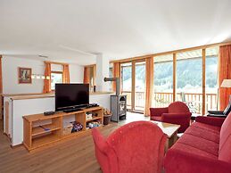 Cozy Holiday Home in Königsleiten With Swimming Pool