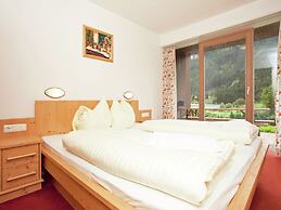 Holiday Home in Konigsleiten With Swimming Pool