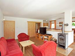 Holiday Home in Konigsleiten With Swimming Pool