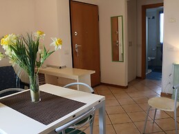 Holiday Home with Nicely Decorated Interior near Lake Garda